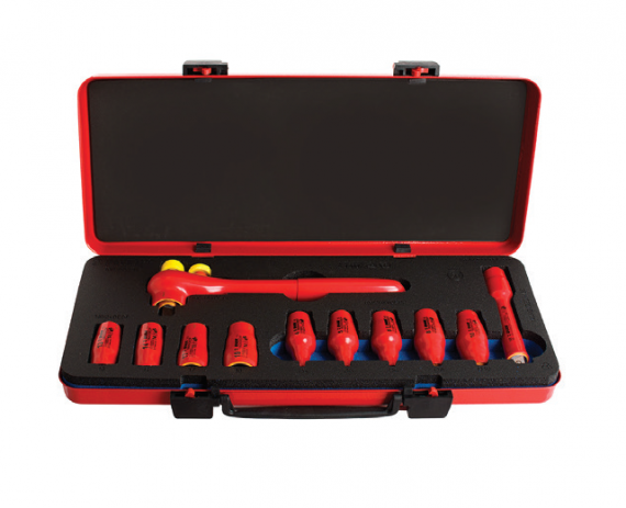 Set capete chei tubulare izolate la 1000 V si accesorii 1/2" in cutie metalica